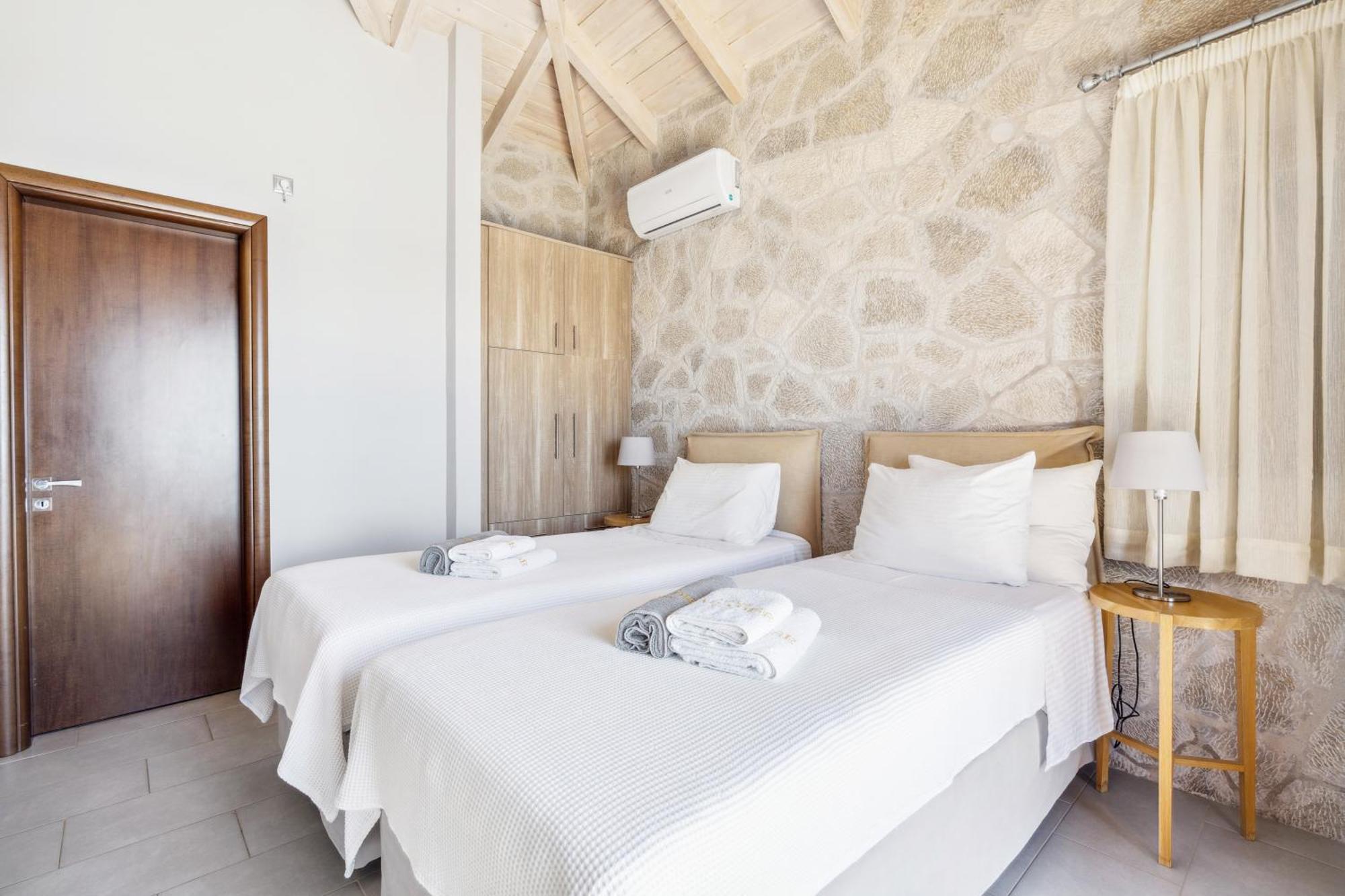 Milos Paradise Luxury Villas Áyios Nikítas Exterior foto
